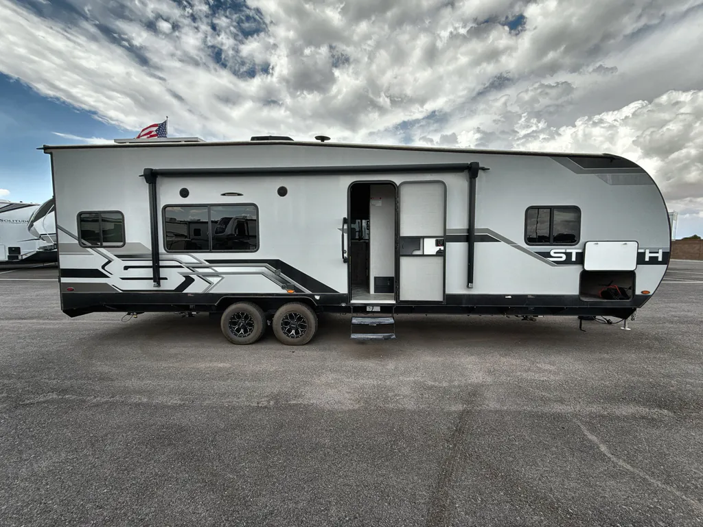 2022 Forest River Stealth FQ2715G, Photos photo 5