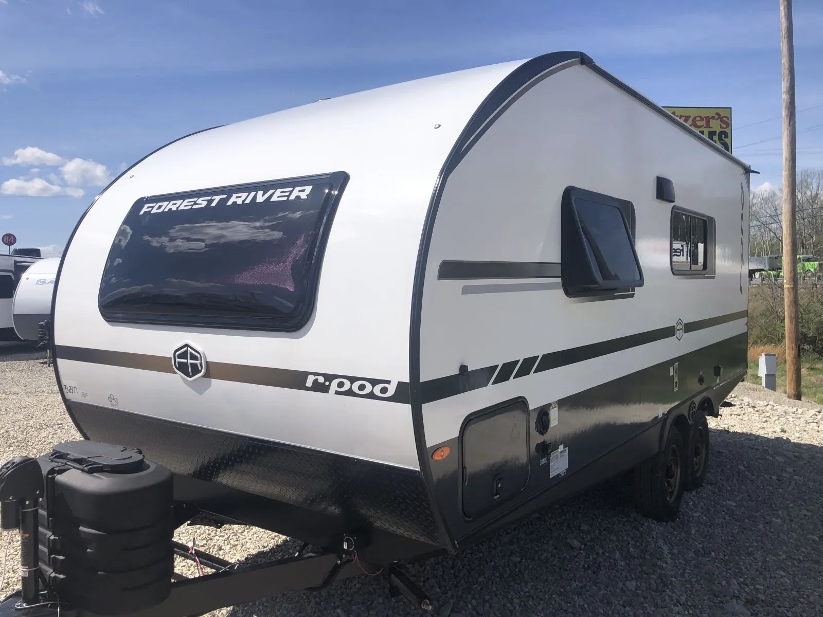 2026 FOREST RIVER R-POD 197 - Photo 4