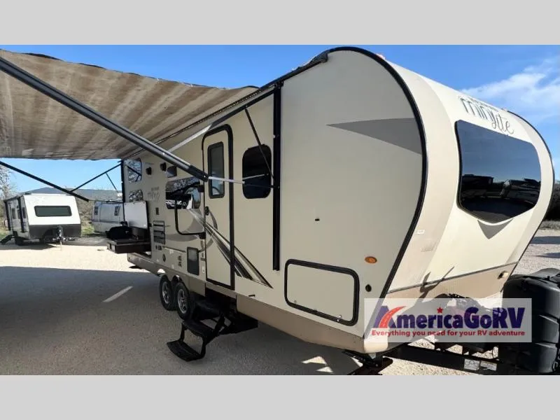 2018 Forest River Rockwood Mini Lite 2509S - Photo 2