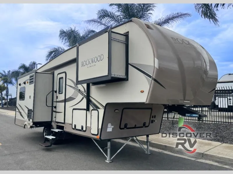 2019 Forest River RV Rockwood Ultra Lite 2650WS - Main photo