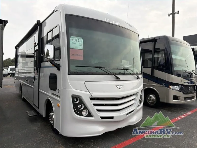 2026 Fleetwood Flair 29M - Photo 4