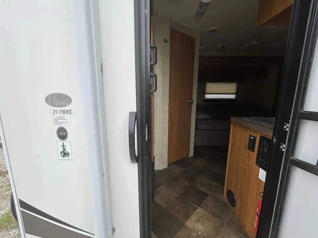 2014 Forest River Flagstaff Micro Lite 21FBRS - Photo 3