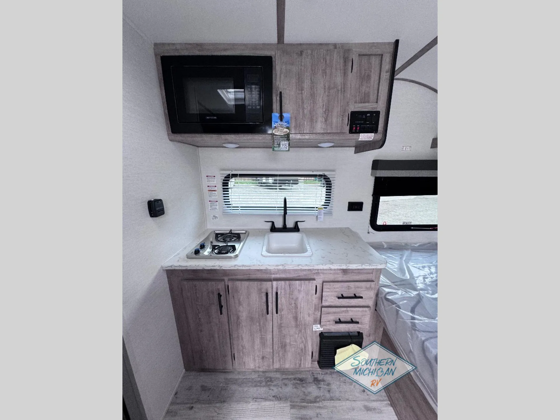 2025 Gulf Stream RV Ameri-Lite Super Lite 134BH - Photo 4