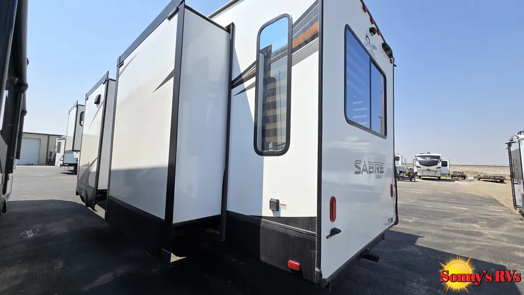 2023 Forest River Sabre 38RLH, Photos photo 10