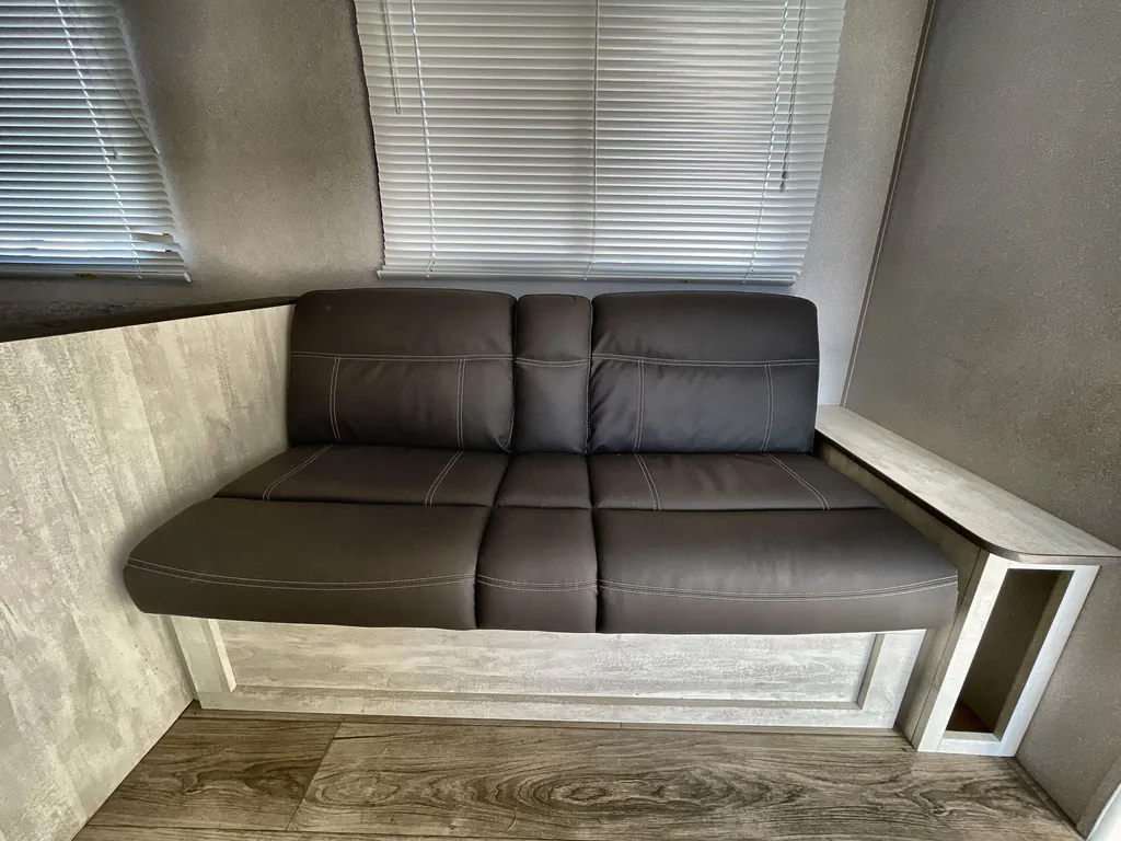 2024 Shasta I-5 530QB, Photos photo 4