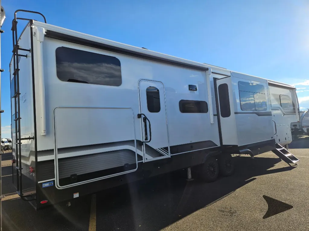 2027 Jayco North Point 391TBBH, Photos photo 5
