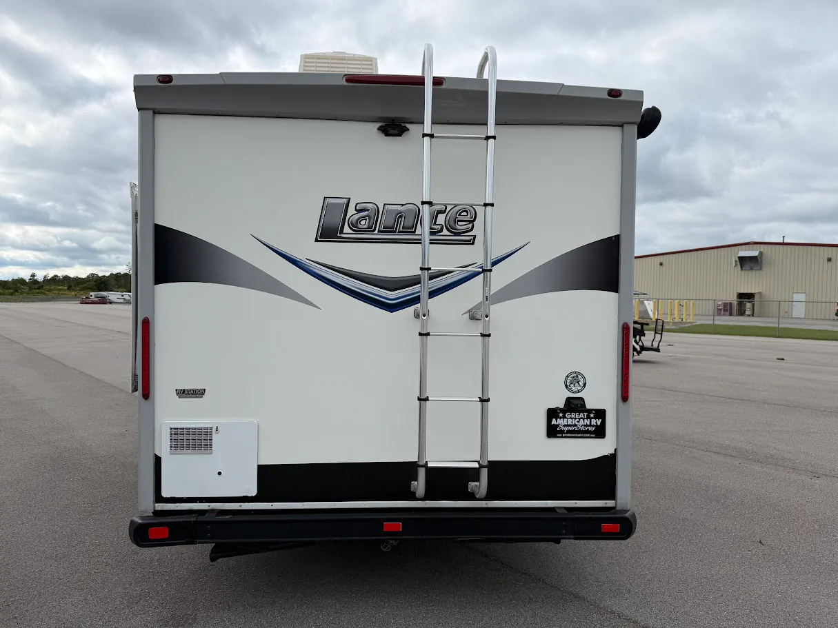 2016 Lance TT 2295 - Photo 4
