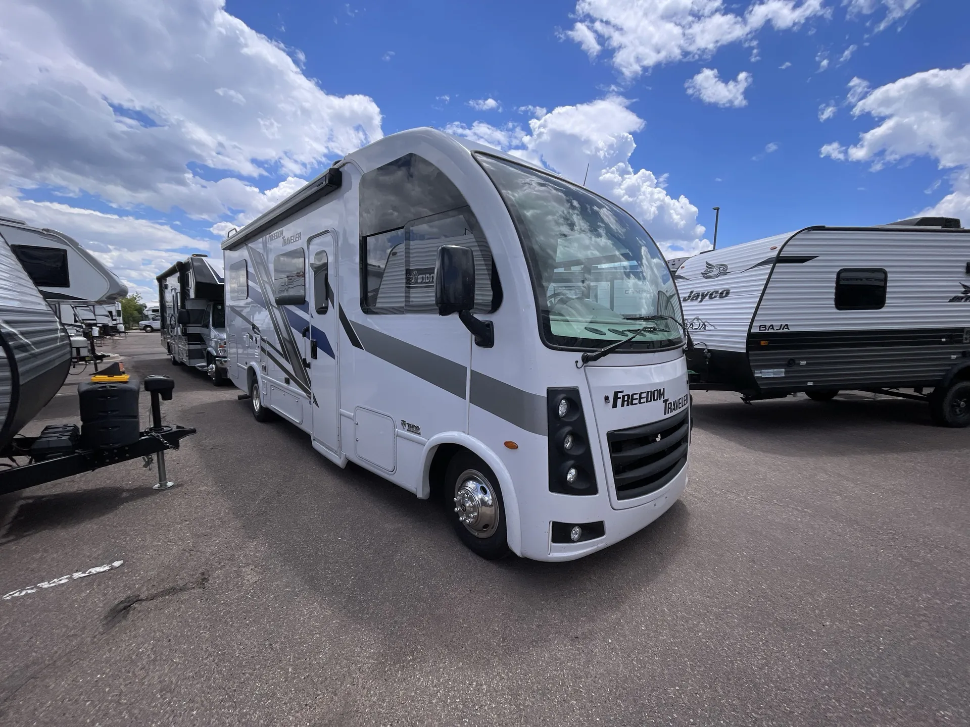 2026 Thor Motor Coach Freedom Traveler A24 - Photo 2