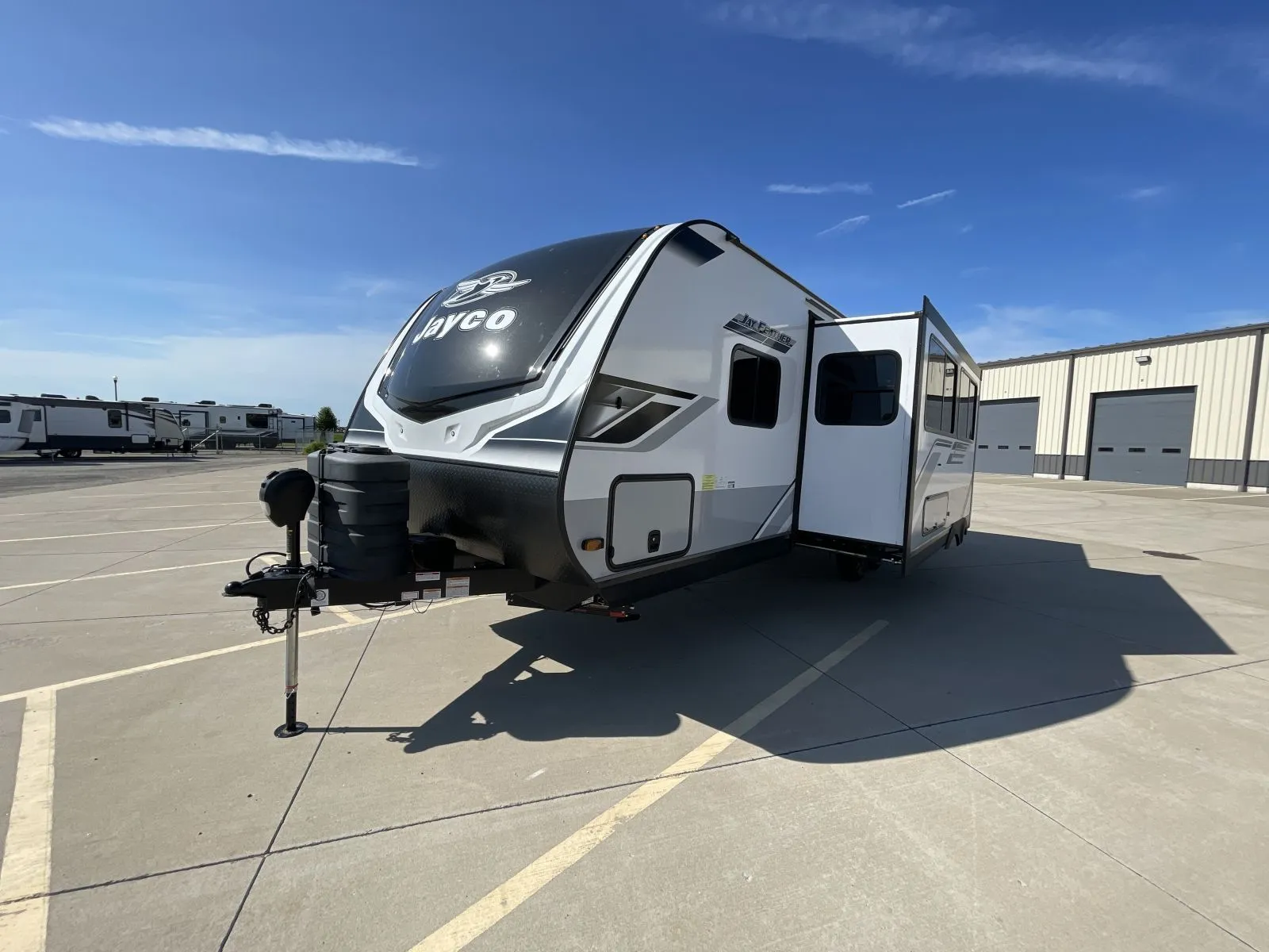 2025 Jayco Jay Feather 27BH - Photo 4