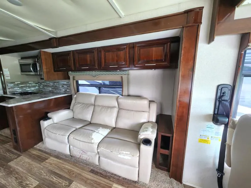 2019 Forest River Georgetown XL 378TS - Photo 3