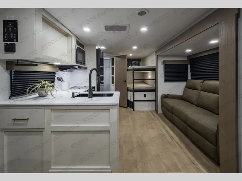 2027 Grand Design Transcend Xplor 23BHX - Photo 4