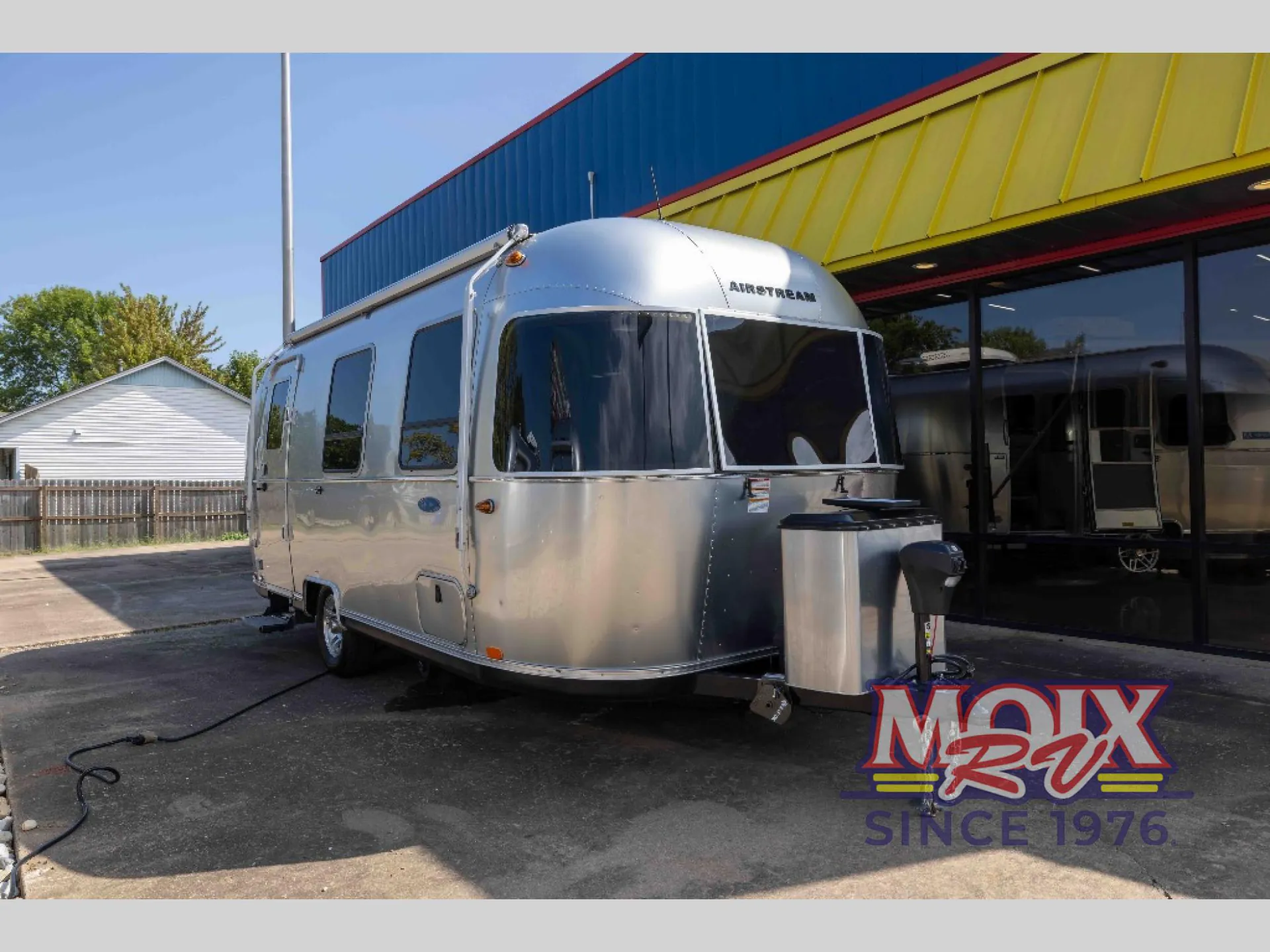 2017 Airstream Sport 22FB - Photo 2