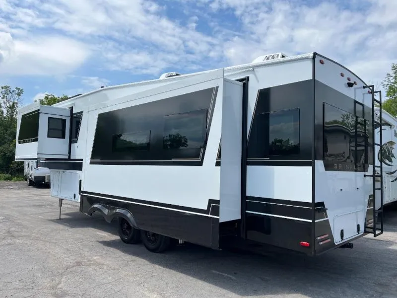 2027 Brinkley Model Z 3100 - Photo 4