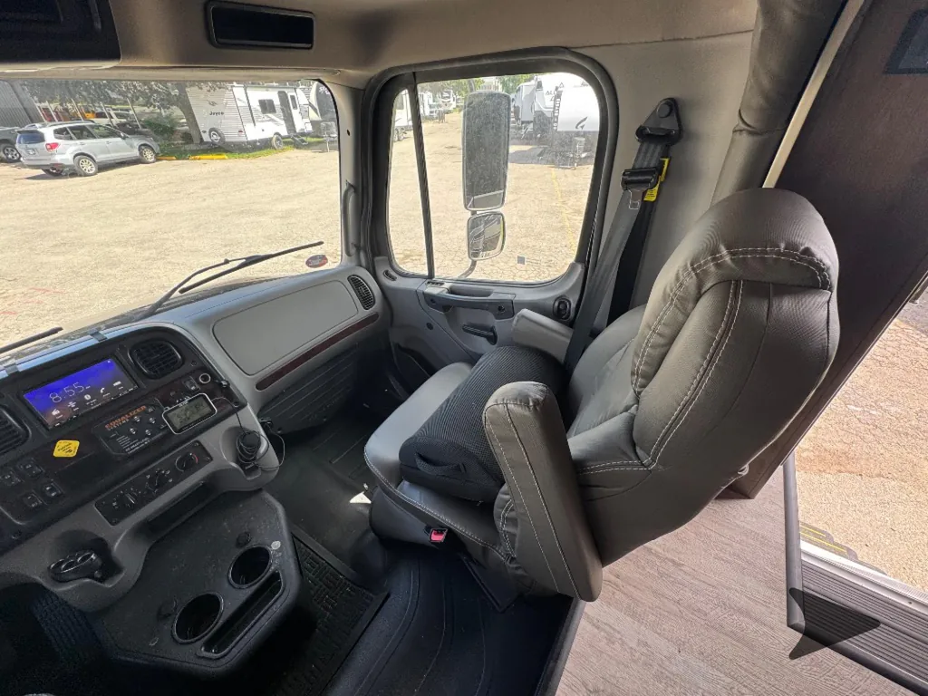 2022 Entegra Coach Accolade 37K, Photos photo 29