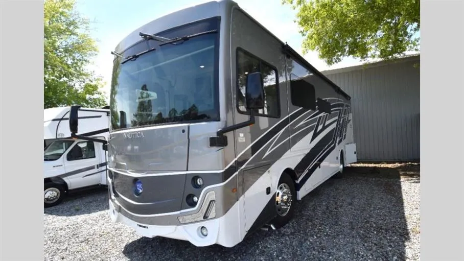 2024 Holiday Rambler Nautica 33TL - Photo 4