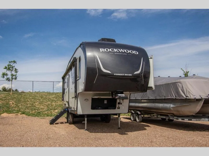 2026 Forest River Rockwood Signature 281RK - Photo 2