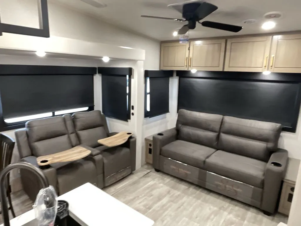 2026 Jayco Eagle 321RSTS, Photos photo 7