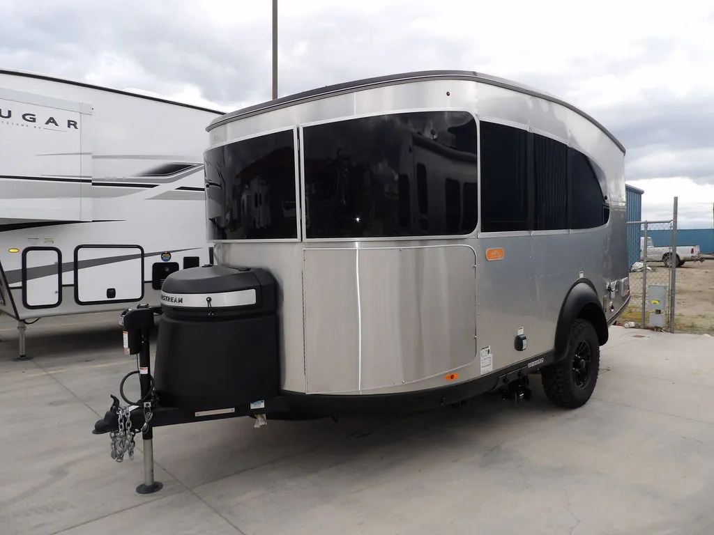 2025 Airstream Basecamp BASE - Photo 3