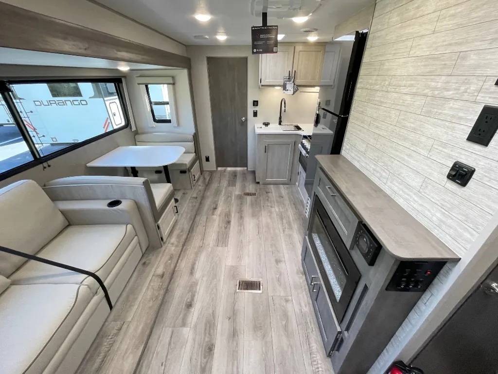 2026 Coachmen Catalina Legacy Edition 333DORM - Photo 3