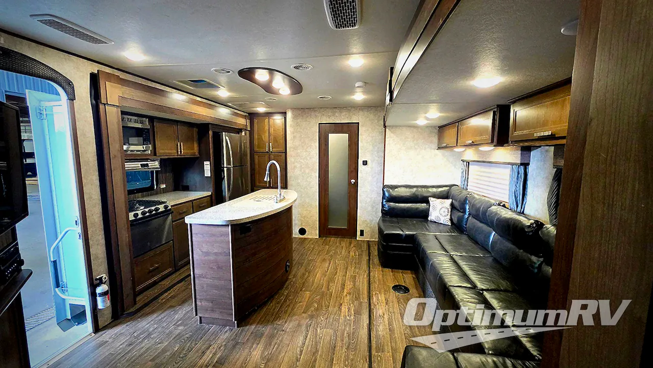 2019 Highland Ridge Open Range OT310BHS dealer photo 5 from Optimum RV