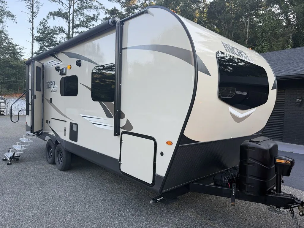 2019 Forest River Flagstaff Micro Lite 25FBLS, Photos photo 4