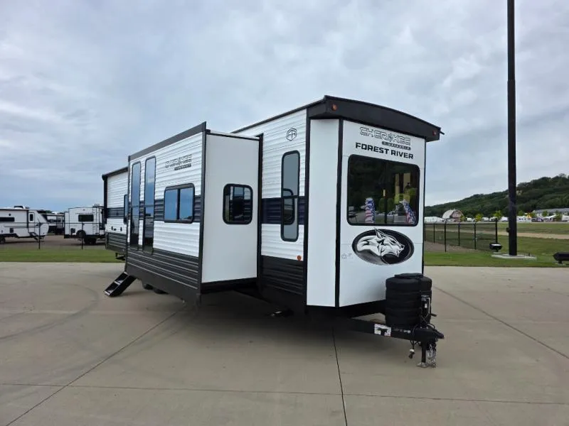 2026 Forest River Cherokee Timberwolf 39NA - Photo 2