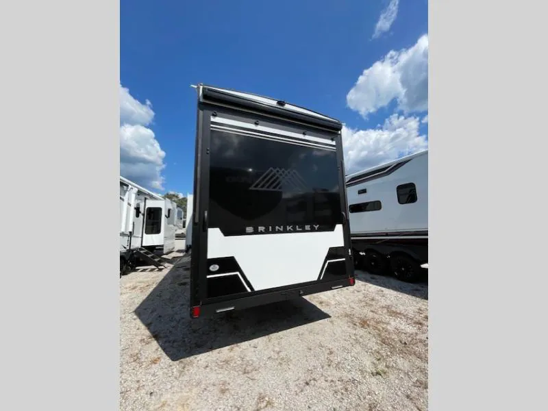 2026 Brinkley Model G 4000, Photos photo 16