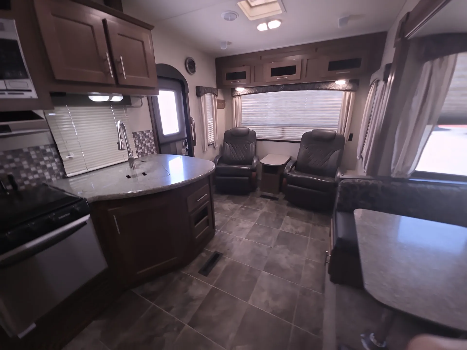 2015 Forest River Wildcat Maxx 242RLX — living area main