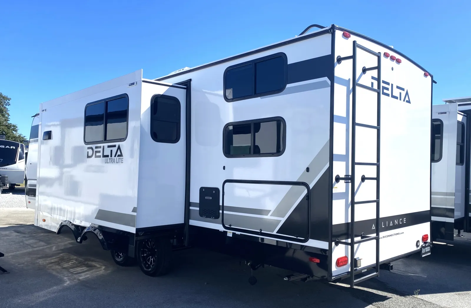 2026 Alliance RV Delta BH271 - Photo 4
