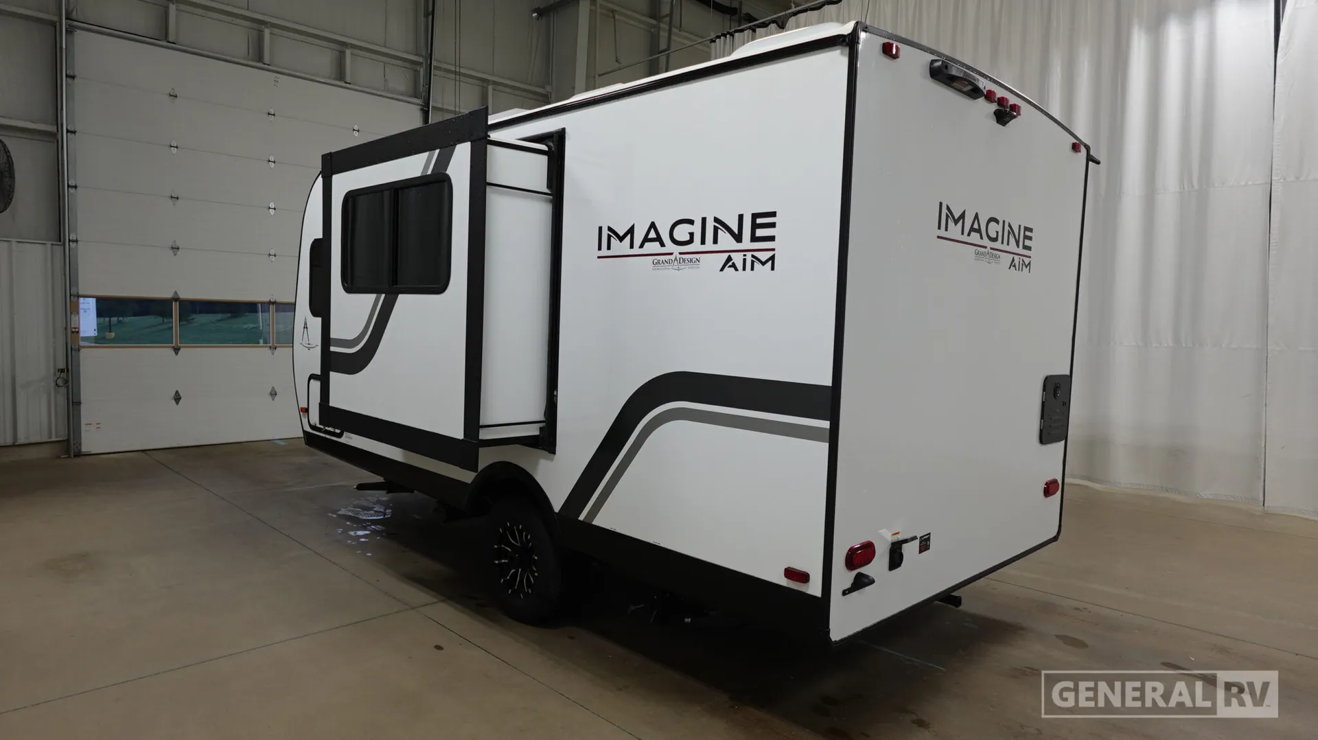 2026 Grand Design Imagine AIM 16MLA - Photo 4