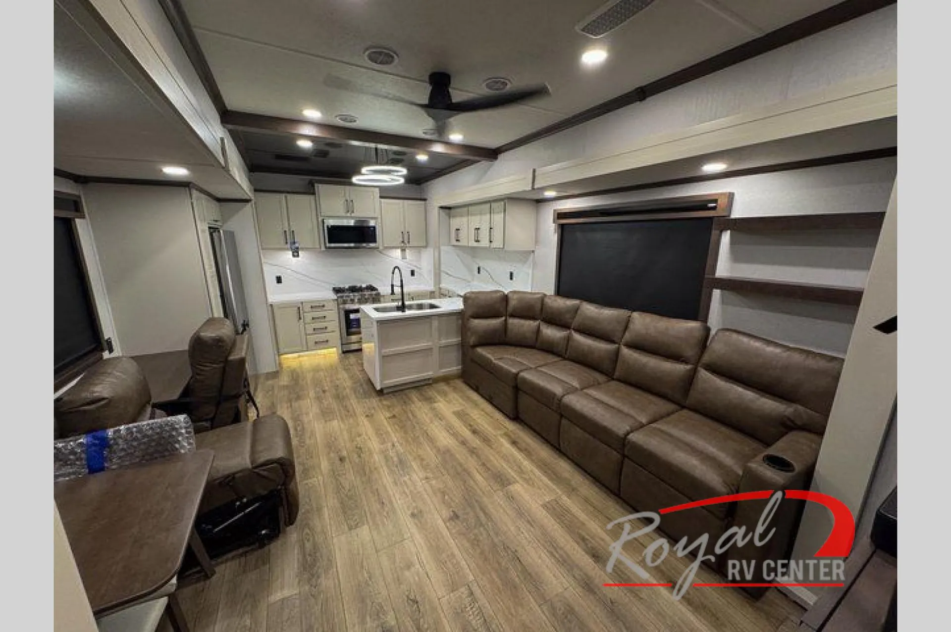 2026 Forest River RiverStone 43BFC — Photo 6