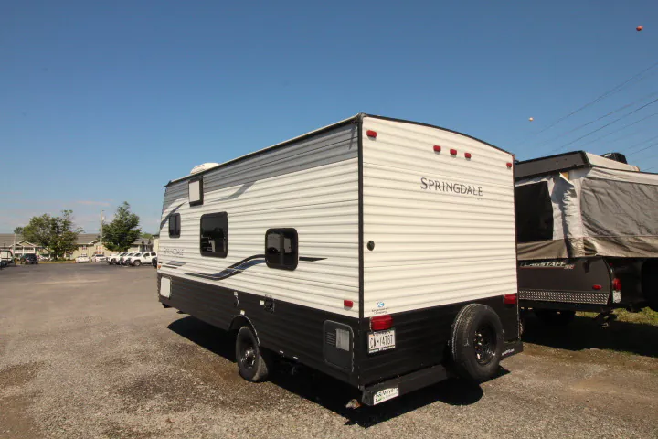 2021 Keystone Springdale Mini 1800BH - Photo 4
