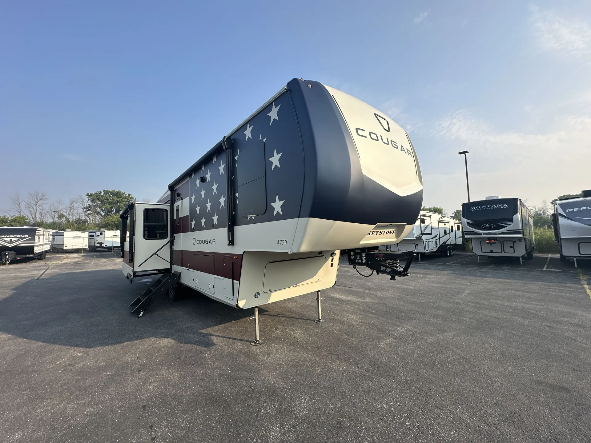 2026 Keystone Cougar 316RLS - Photo 2