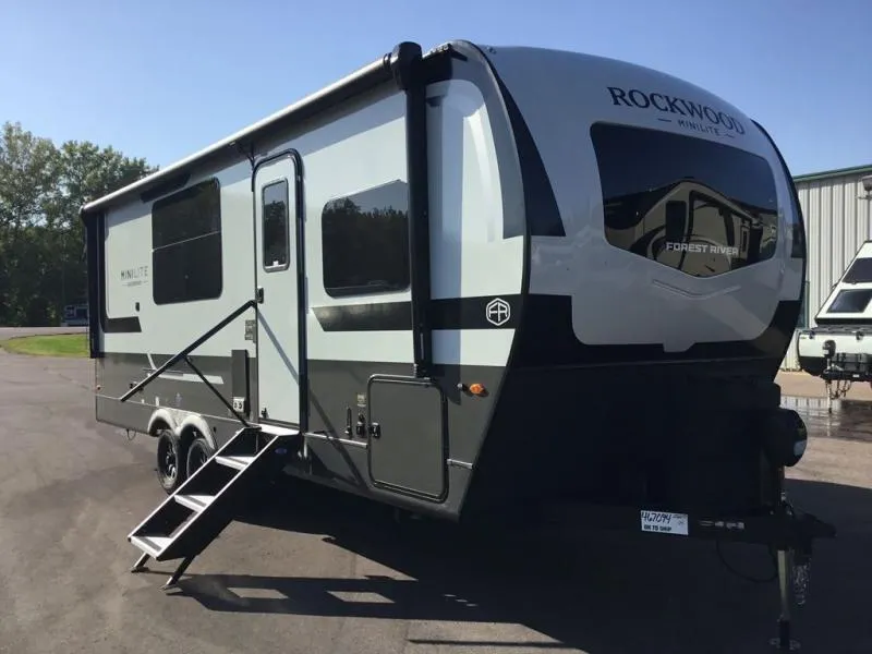 2026 Forest River Rockwood Mini Lite 2522FB - Photo 2