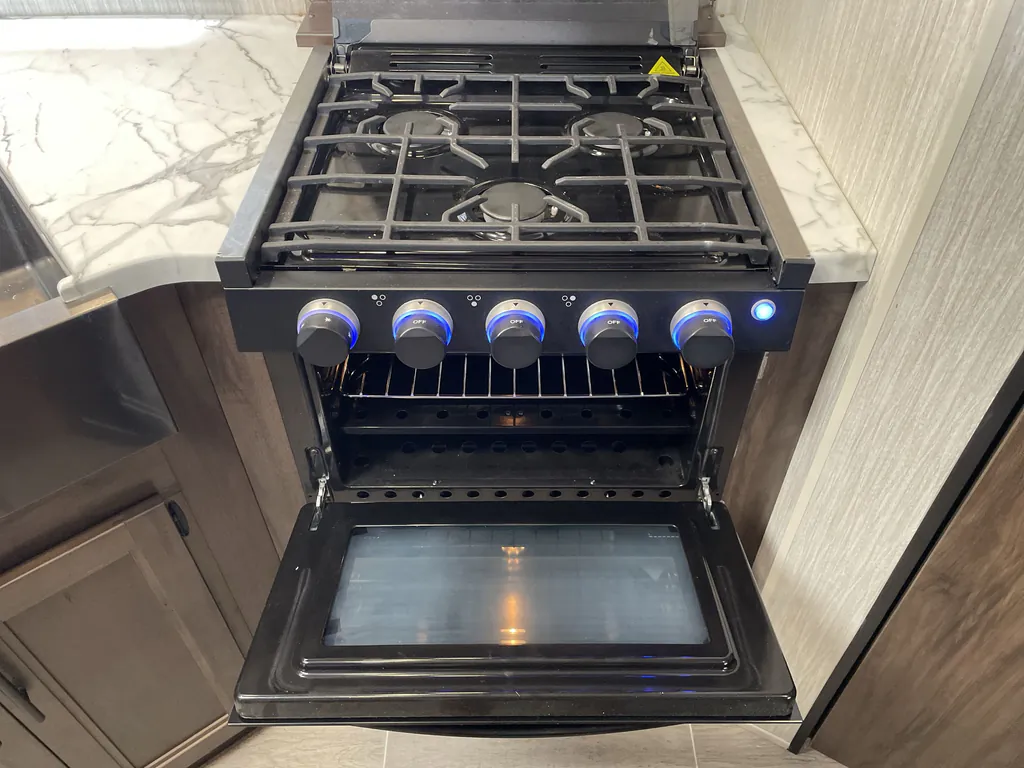 2021 Forest River Cherokee 274BRB, Photos photo 9