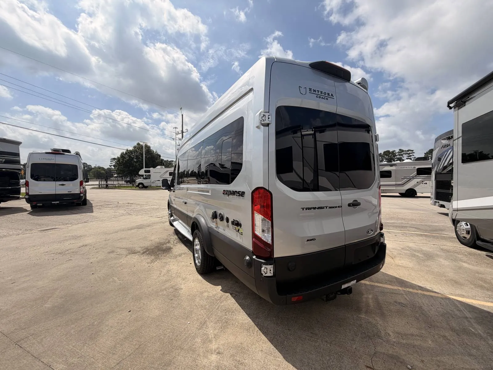 2027 Entegra Coach Expanse 21L - Photo 3