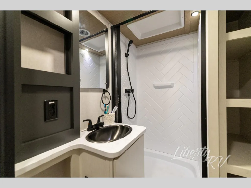 2027 Forest River Vibe 2900KB, Photos photo 13