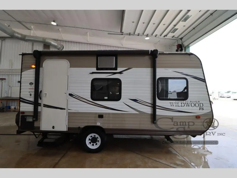 2017 Forest River RV Wildwood X Lite FS 185RB - Photo 3