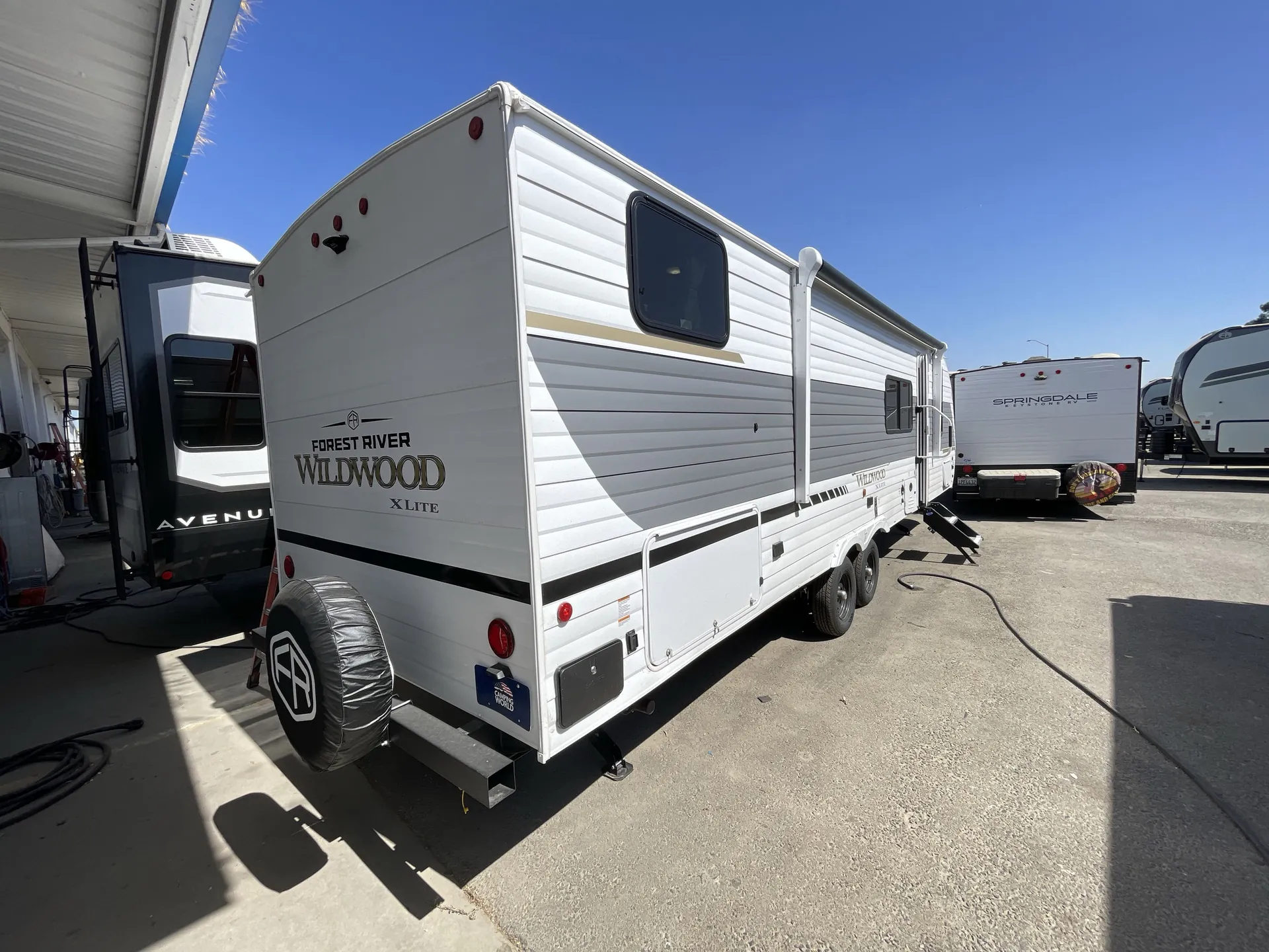 2027 Forest River Wildwood X-Lite 273QBXL — campside