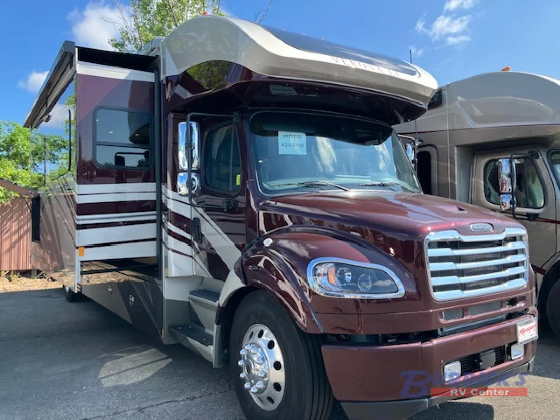 2026 Renegade RV Verona LE 40LRB - Photo 2