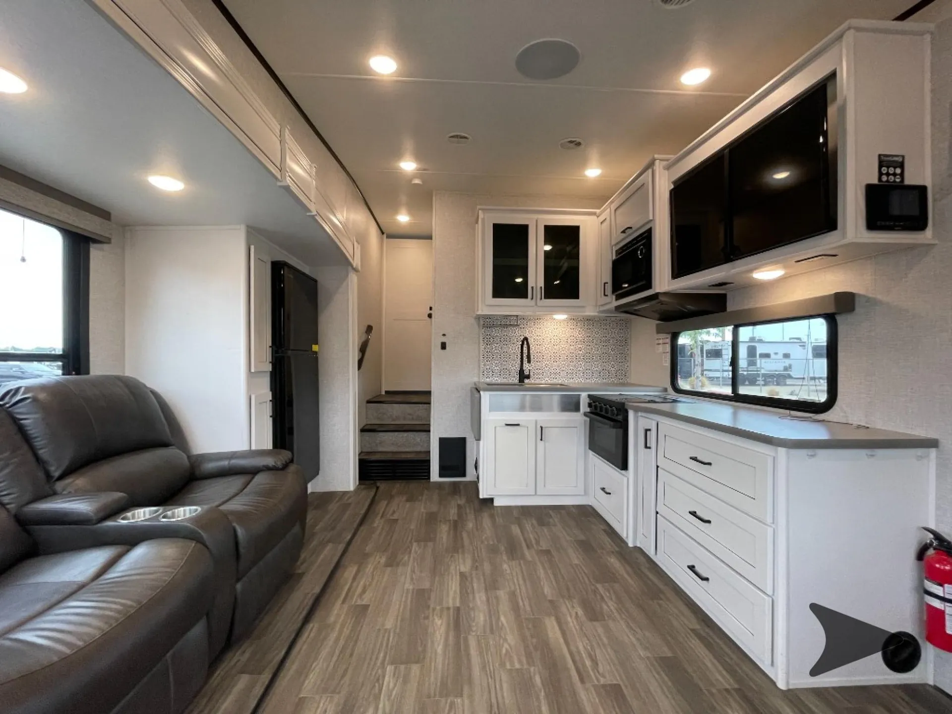 2024 Highland Ridge Open Range Roamer Light Duty 234RLS - Photo 4