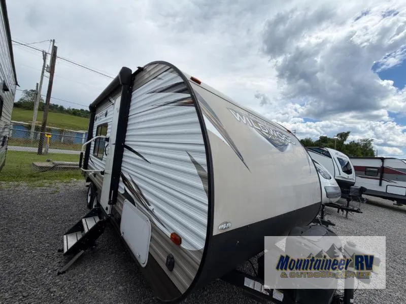 2017 Forest River RV Wildwood X-Lite 171RBXL - Photo 3