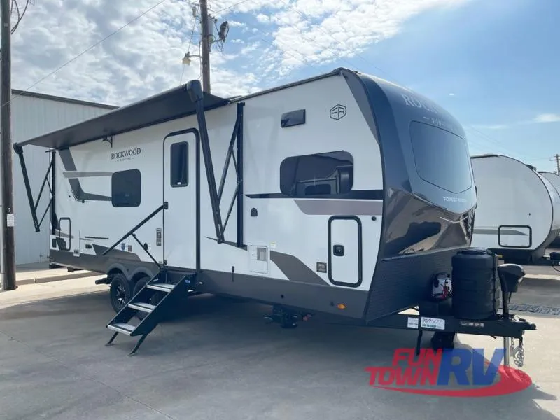 2026 Forest River Rockwood Signature 8263MBR - Photo 2