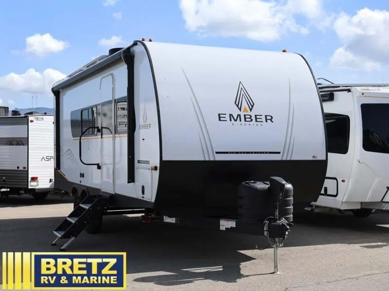 2025 Ember RV E-Series 22MLQ - Photo 2