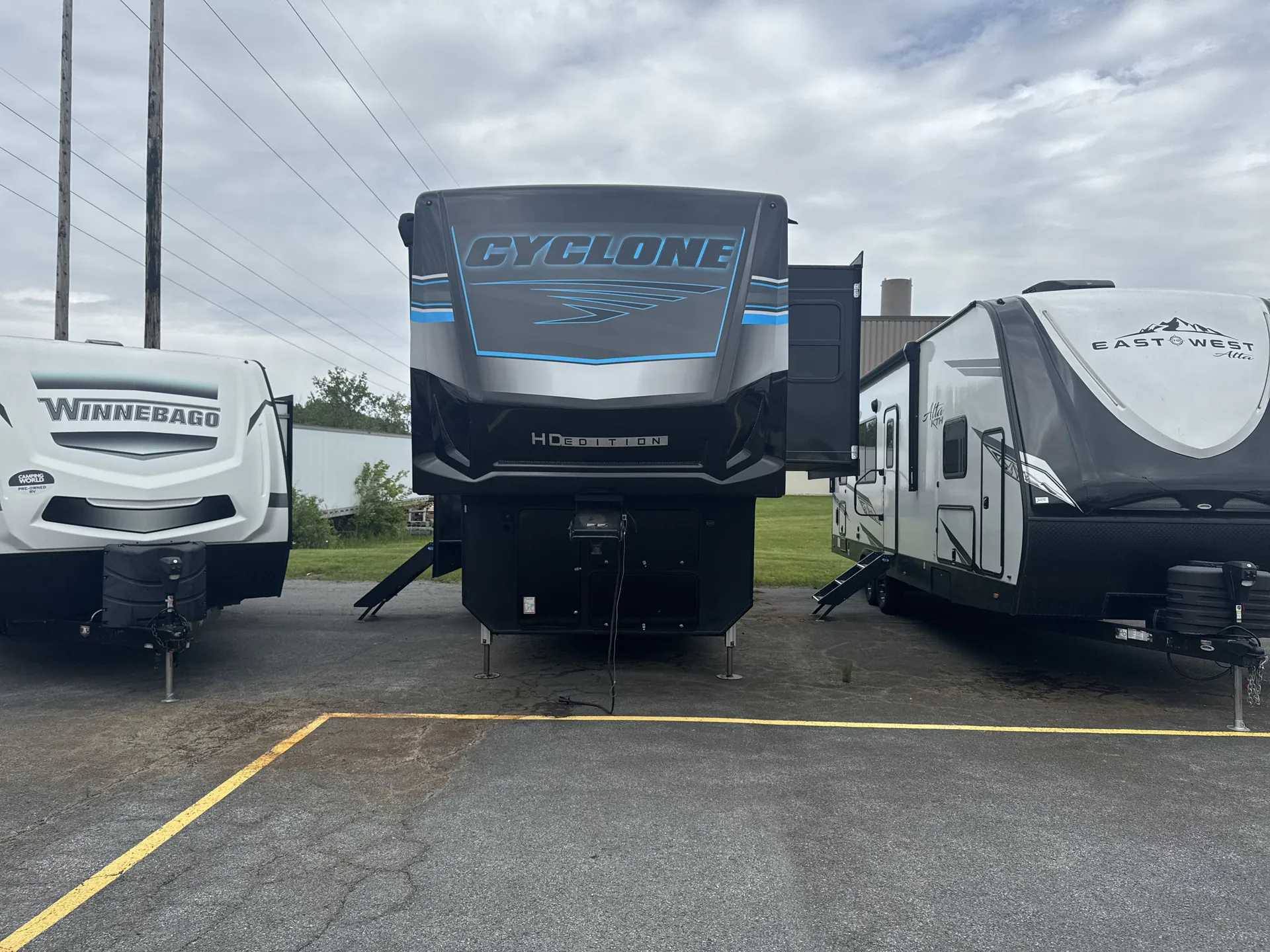 2025 Heartland Cyclone CY 4014C