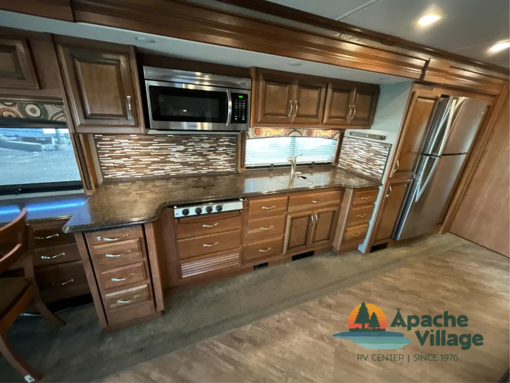 2017 Fleetwood Pace Arrow LXE 38F, Photos photo 43