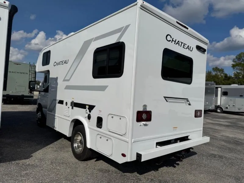 2026 Thor Motor Coach Chateau 19Z - Photo 4