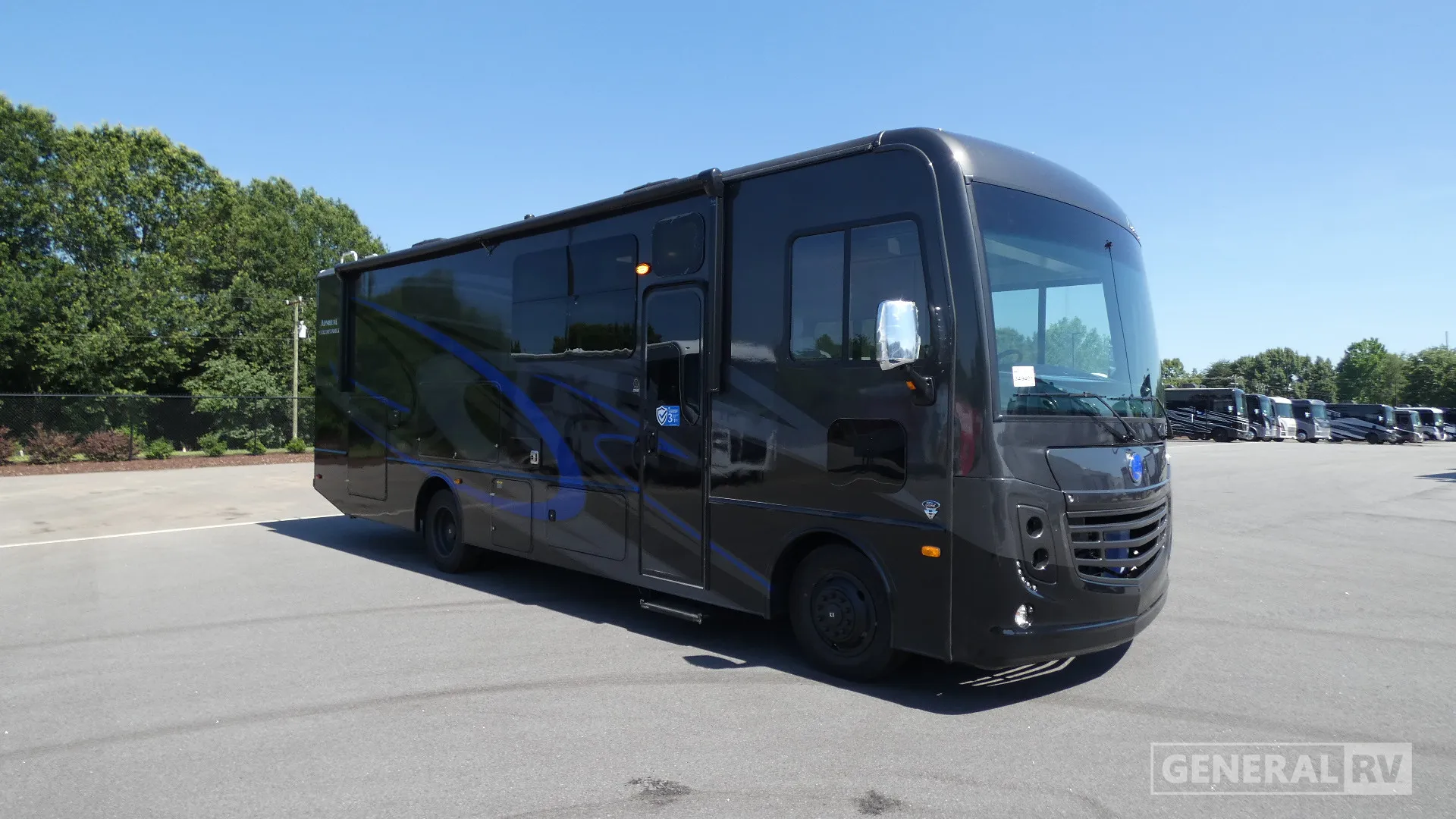 2026 Holiday Rambler Admiral 29M - Photo 2