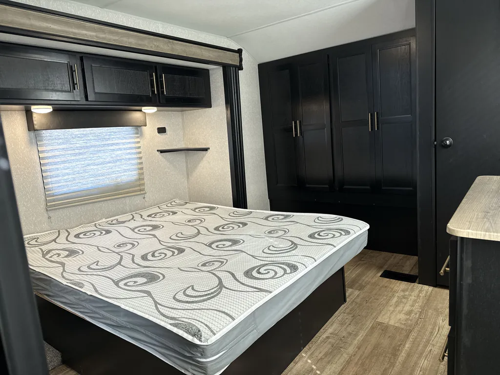 2022 Forest River Cherokee 304RK, Photos photo 14