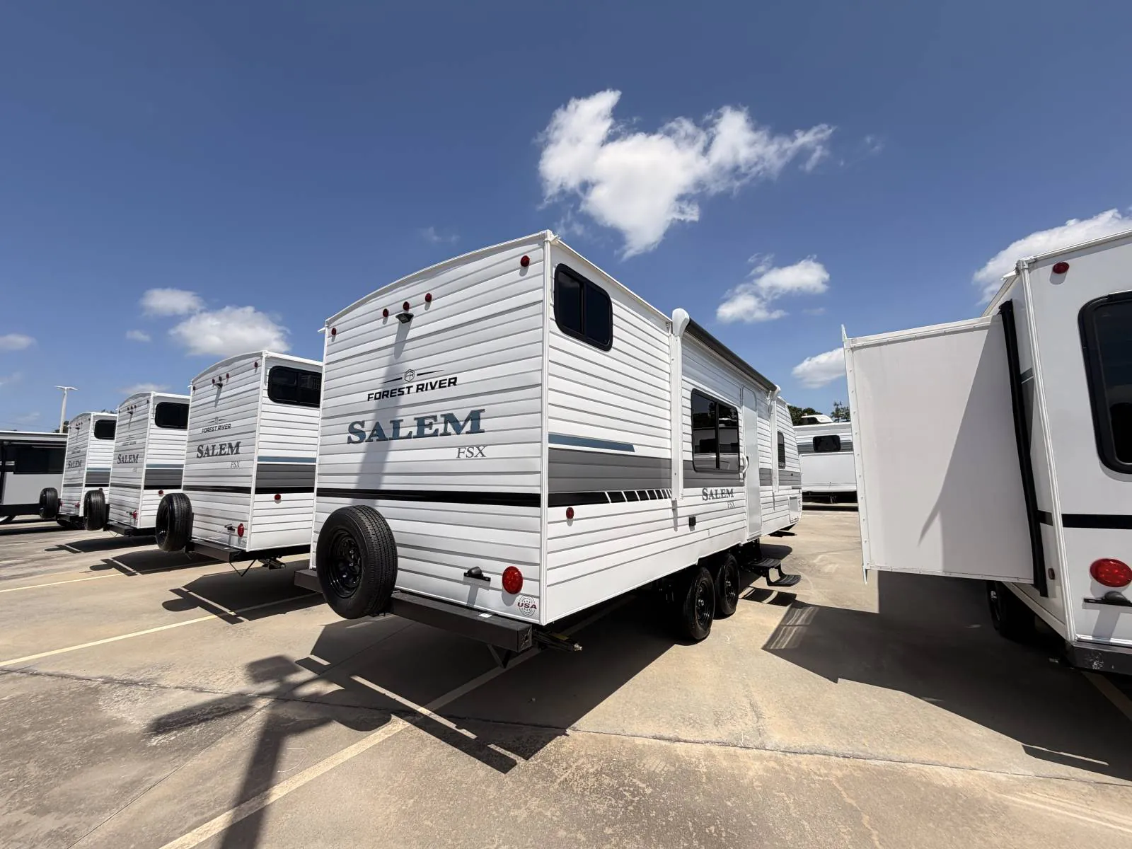 2027 Forest River Salem FSX 260BHLE - Photo 4